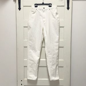 Vintage Lee Mom Taper Legged High Waisted Jean